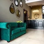 Underground By Classy * غدينيا