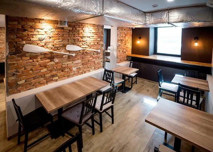 Underground By Classy Homestay *